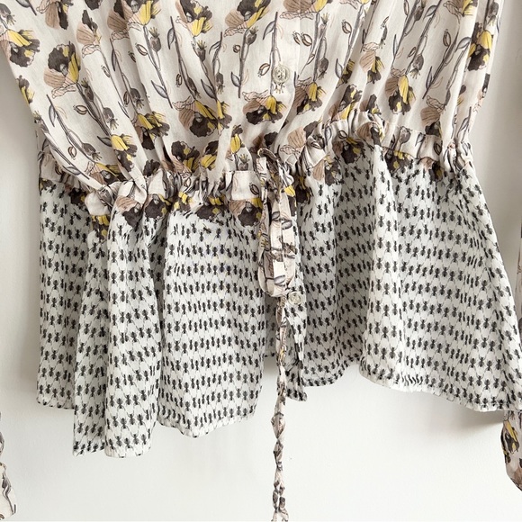 ALYSI Floral Blouse - Picture 2 of 7